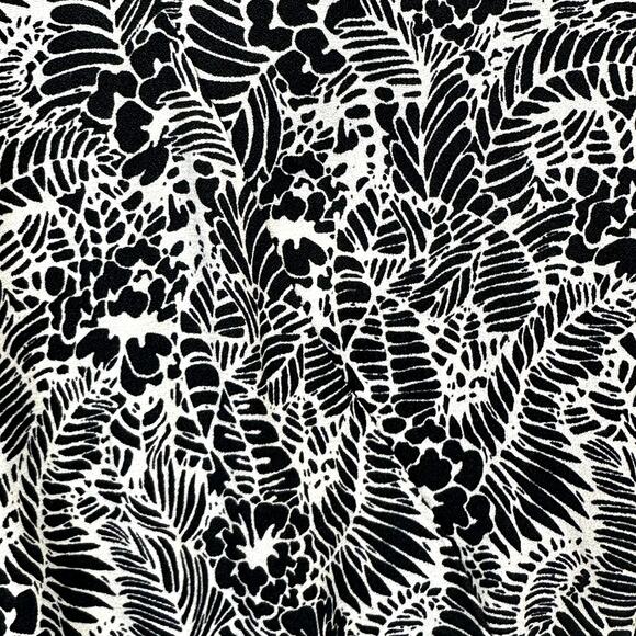 TALBOTS Black & White Floral Print Sleeveless V-Neck JUMPSUIT Sz  10 - Picture 5 of 9